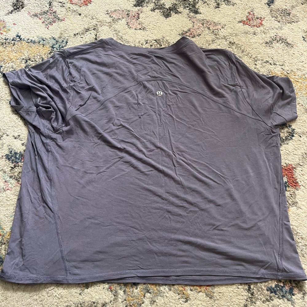 Lululemon purple shirt size 4
